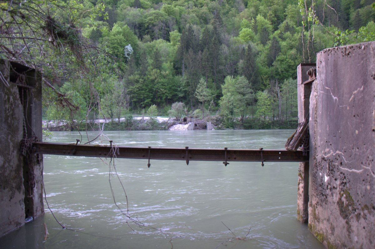 http://shramba.lovrenc.net/anzej/klepet/dsc3156.jpg