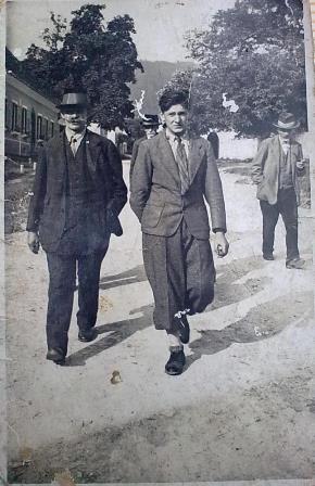 http://shramba.lovrenc.net/maxi/klepet/003.jpg