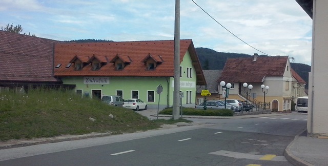 http://shramba.lovrenc.net/maxi/klepet/111.jpg