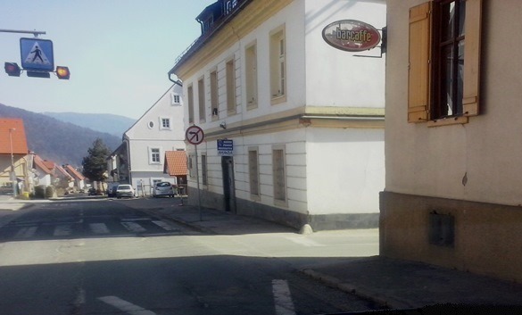 http://shramba.lovrenc.net/maxi/klepet/1r1.jpg