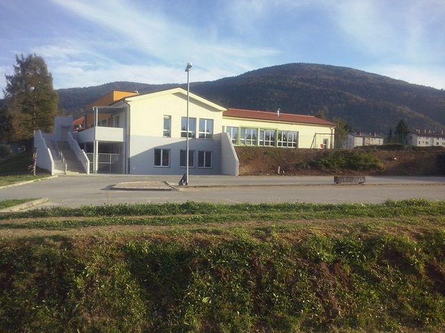 http://shramba.lovrenc.net/maxi/klepet/29.jpg