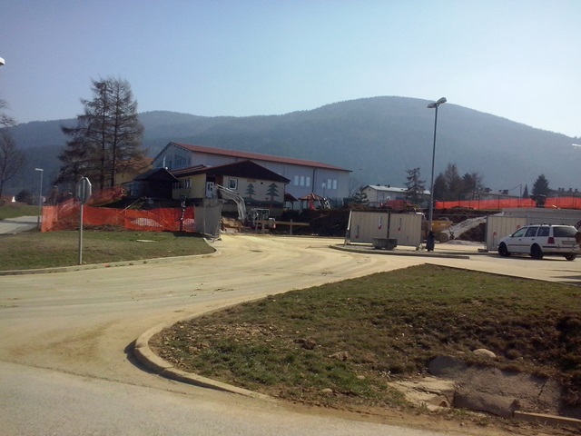 http://shramba.lovrenc.net/maxi/klepet/4.jpg