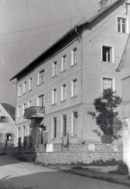 http://shramba.lovrenc.net/maxi/klepet/4aa.jpg