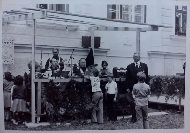 http://shramba.lovrenc.net/maxi/klepet/cam01187.jpg