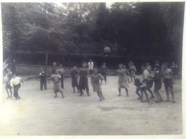 http://shramba.lovrenc.net/maxi/klepet/cam01270.jpg