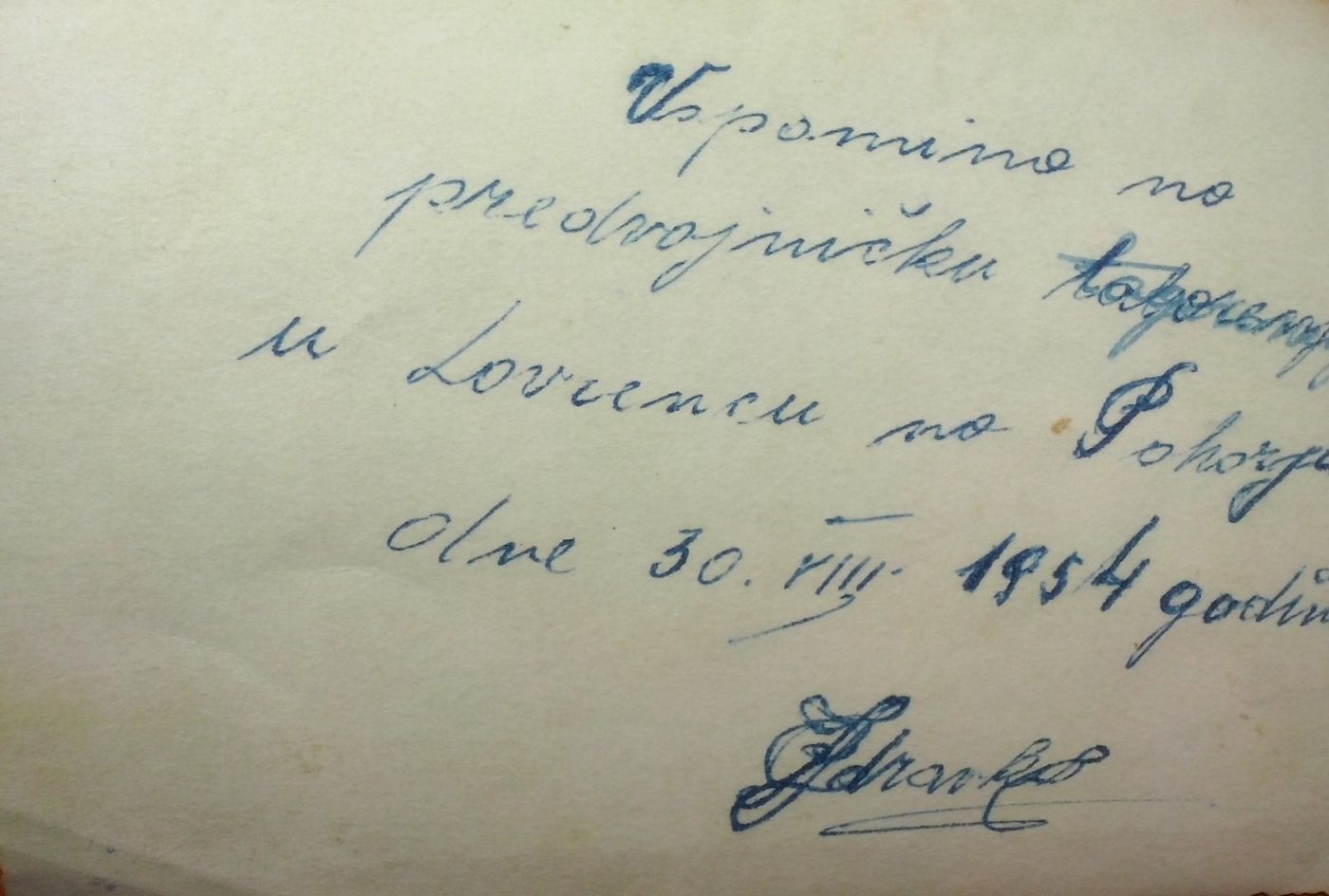 http://shramba.lovrenc.net/maxi/klepet/cam01315.jpg