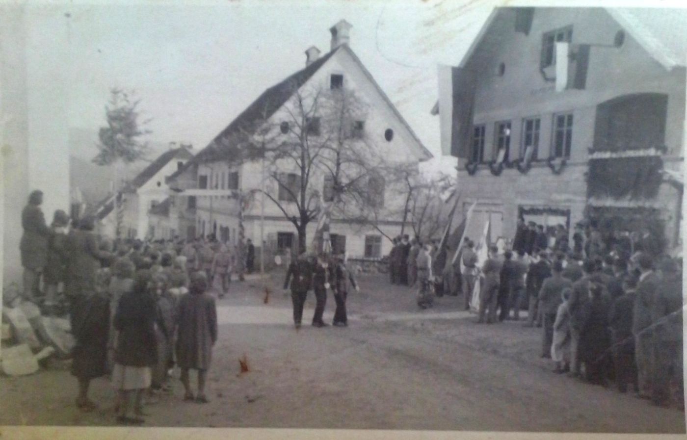 http://shramba.lovrenc.net/maxi/klepet/cam01712.jpg