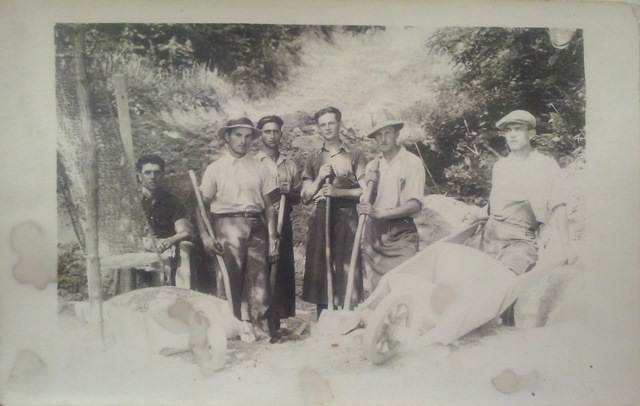 http://shramba.lovrenc.net/maxi/klepet/cam01755bog-vie-kiri-so-.jpg