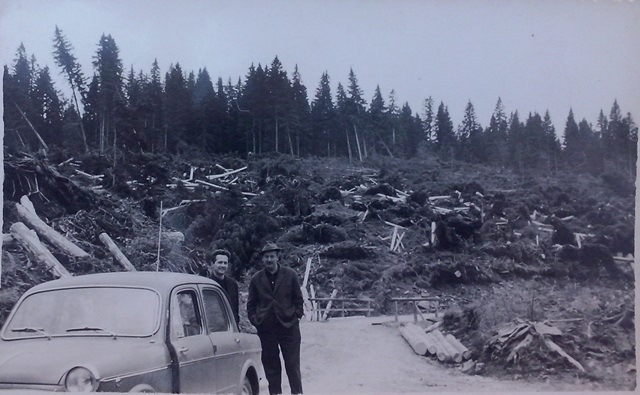 http://shramba.lovrenc.net/maxi/klepet/cam01910.jpg