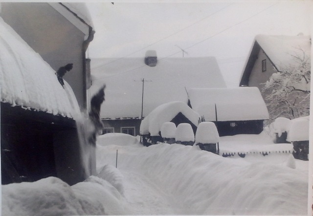 http://shramba.lovrenc.net/maxi/klepet/cam02275.jpg