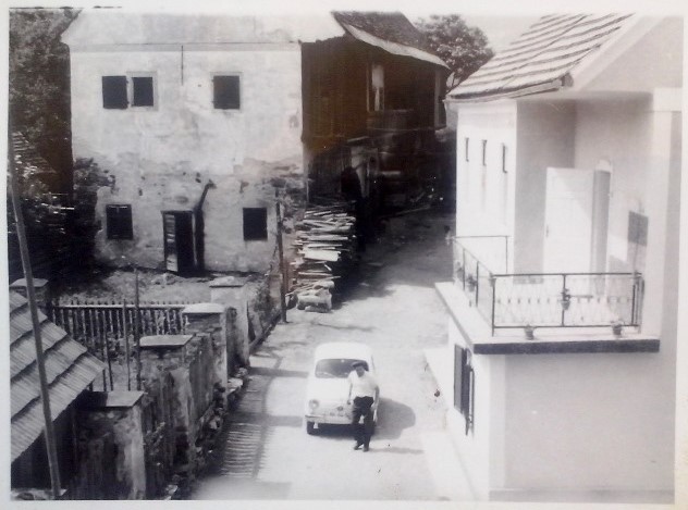 http://shramba.lovrenc.net/maxi/klepet/cam02281.jpg