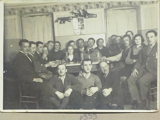 http://shramba.lovrenc.net/maxi/klepet/cam02920.jpg