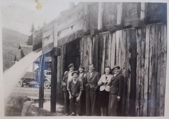 http://shramba.lovrenc.net/maxi/klepet/cam02999.jpg