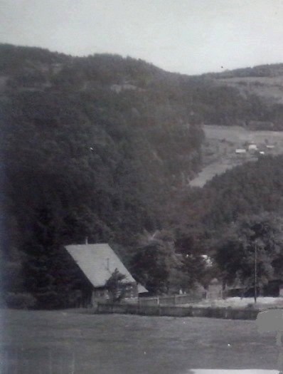http://shramba.lovrenc.net/maxi/klepet/cam04375.jpg