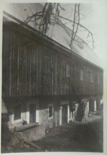 http://shramba.lovrenc.net/maxi/klepet/cam04489pri-kuglerju.jpg