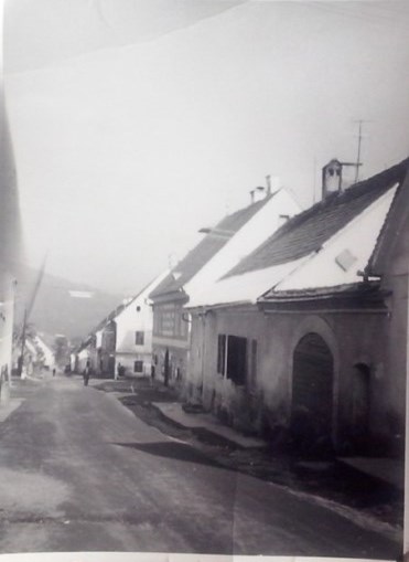 http://shramba.lovrenc.net/maxi/klepet/cam04754.jpg