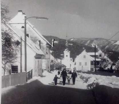 http://shramba.lovrenc.net/maxi/klepet/cam04757.jpg