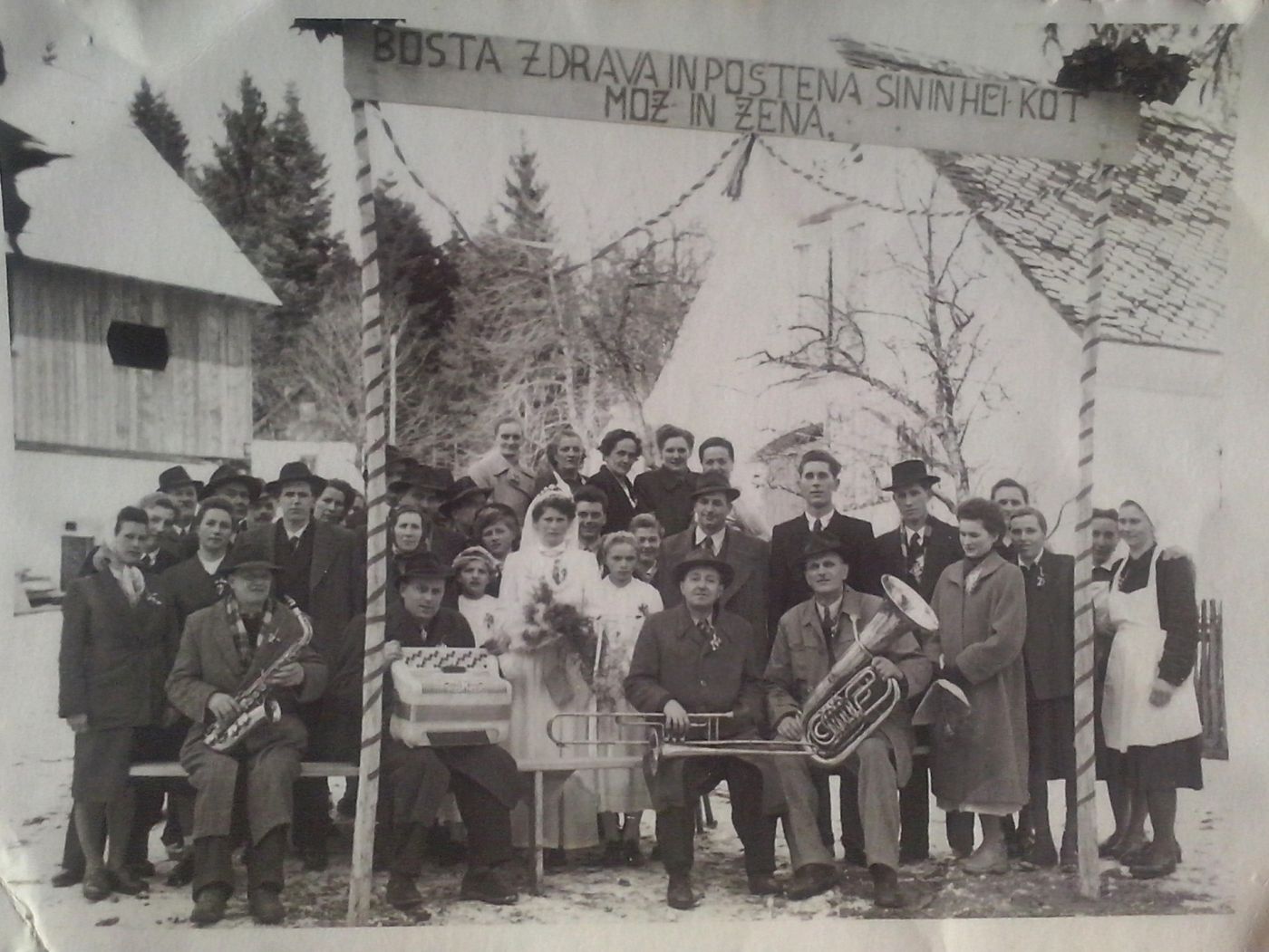 http://shramba.lovrenc.net/maxi/klepet/cam05007.jpg