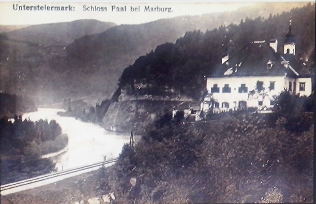 http://shramba.lovrenc.net/maxi/klepet/cam05795.jpg