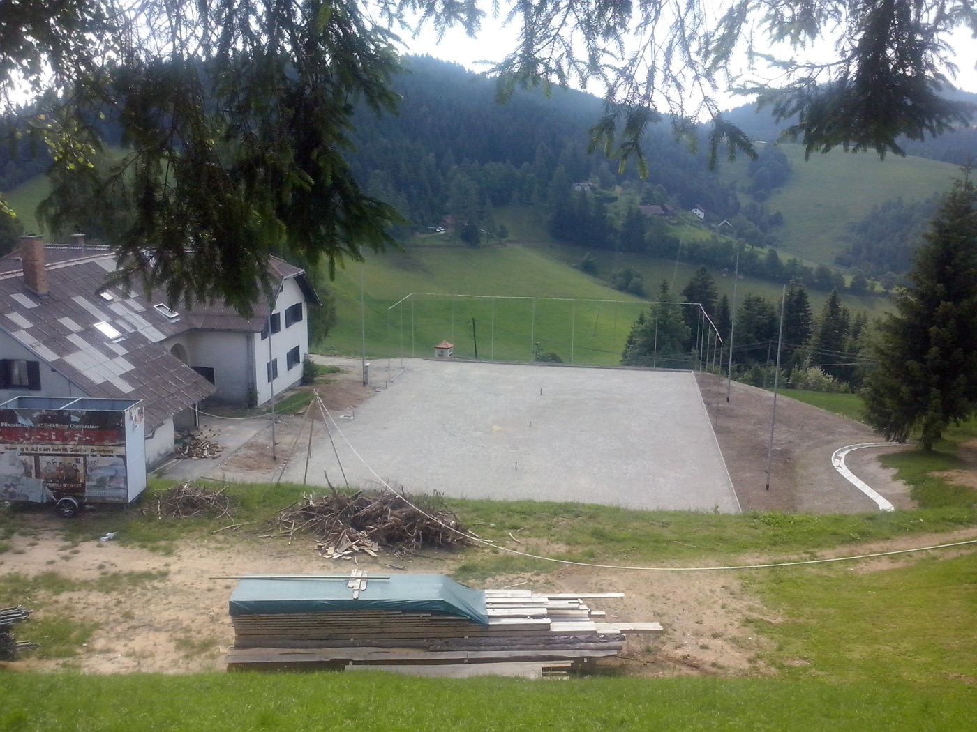 http://shramba.lovrenc.net/maxi/klepet/cam05847.jpg