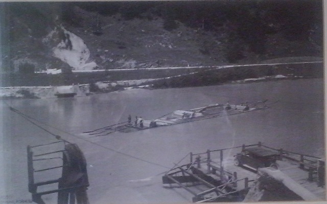 http://shramba.lovrenc.net/maxi/klepet/cam06580.jpg