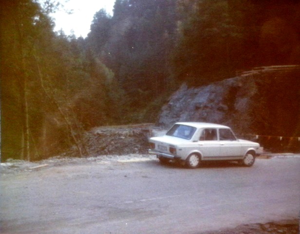 http://shramba.lovrenc.net/maxi/klepet/cam06927junij-1988.jpg