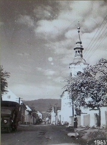 http://shramba.lovrenc.net/maxi/klepet/cam07261.jpg