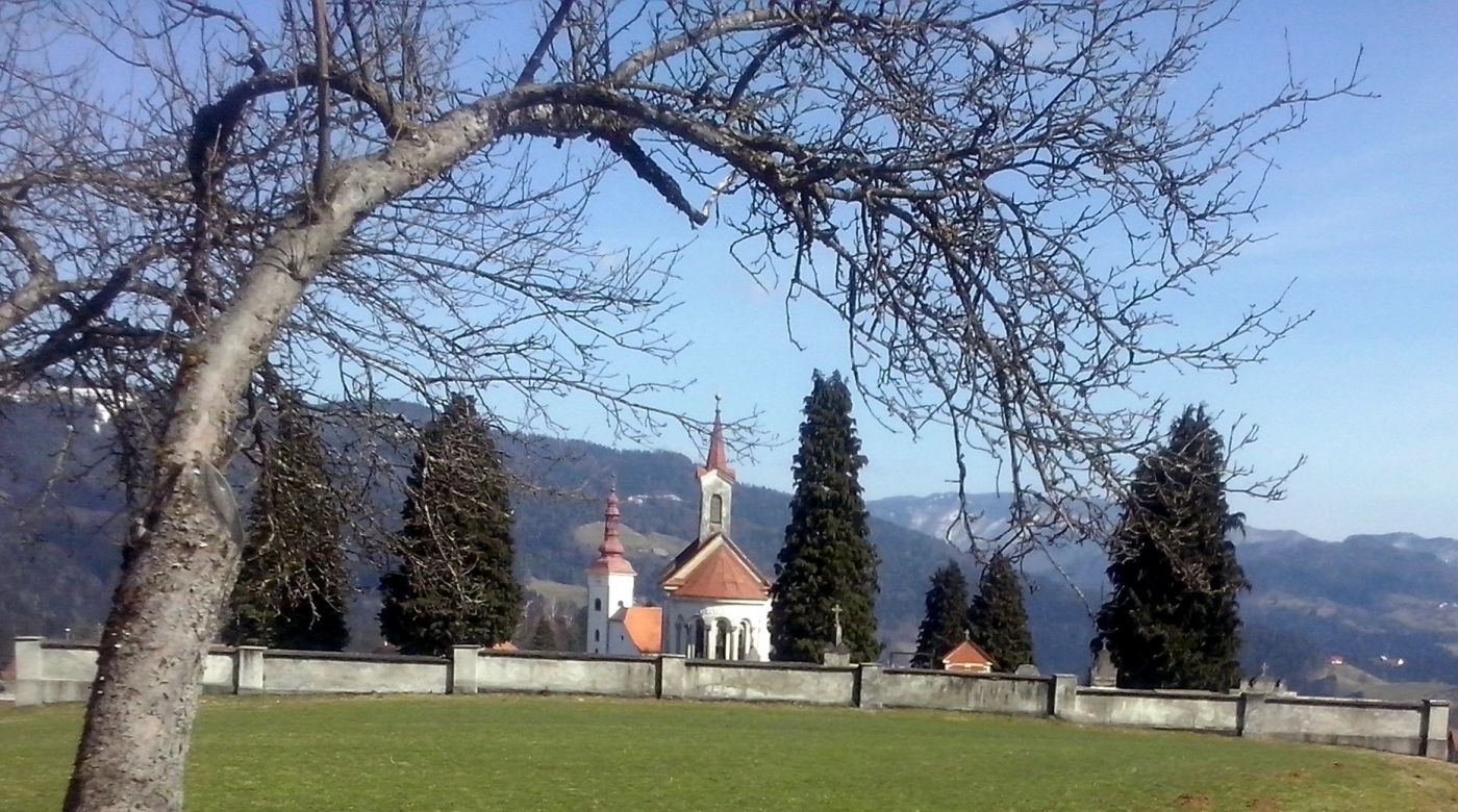 http://shramba.lovrenc.net/maxi/klepet/cam08760-od-pergareca1.jpg