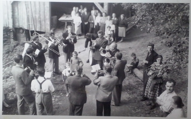 http://shramba.lovrenc.net/maxi/klepet/cam09520.jpg