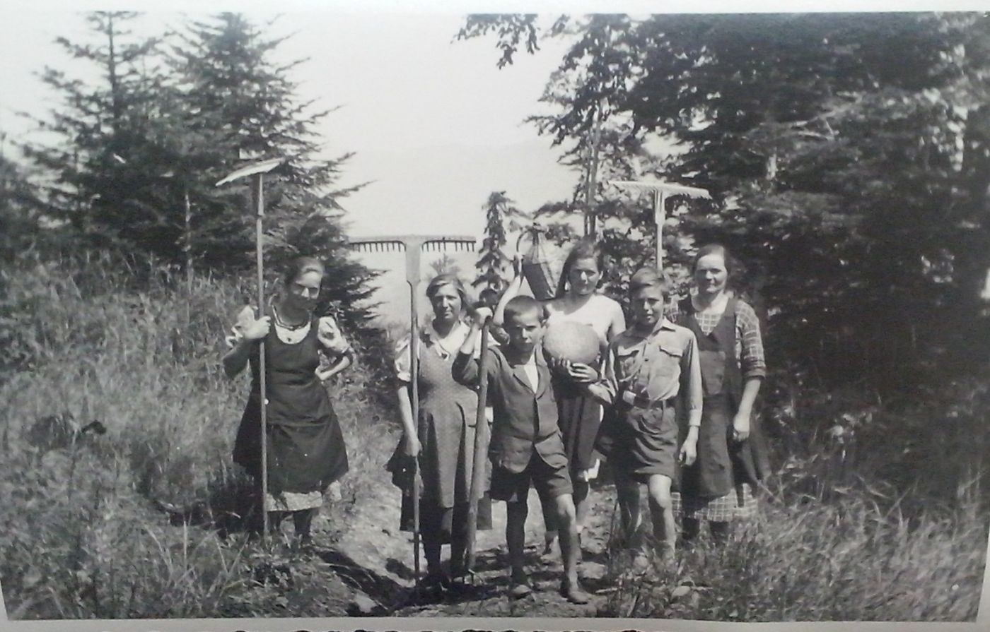 http://shramba.lovrenc.net/maxi/klepet/cam09663-tik-preden-prid.jpg