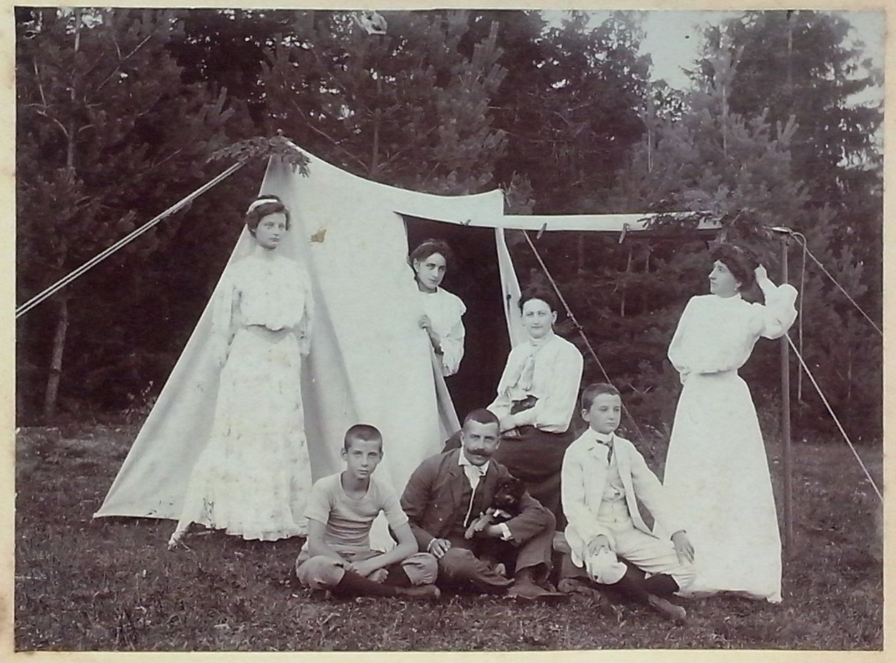 http://shramba.lovrenc.net/maxi/klepet/cam09736.jpg