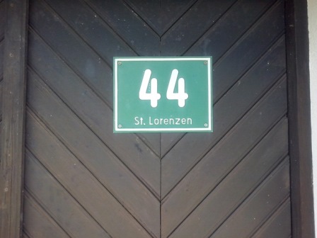 http://shramba.lovrenc.net/maxi/klepet/cam10589.jpg