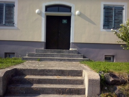 http://shramba.lovrenc.net/maxi/klepet/cam10603.jpg