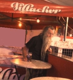 http://shramba.lovrenc.net/maxi/klepet/cam10711.jpg