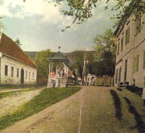 http://shramba.lovrenc.net/maxi/klepet/krozni-promet.jpg