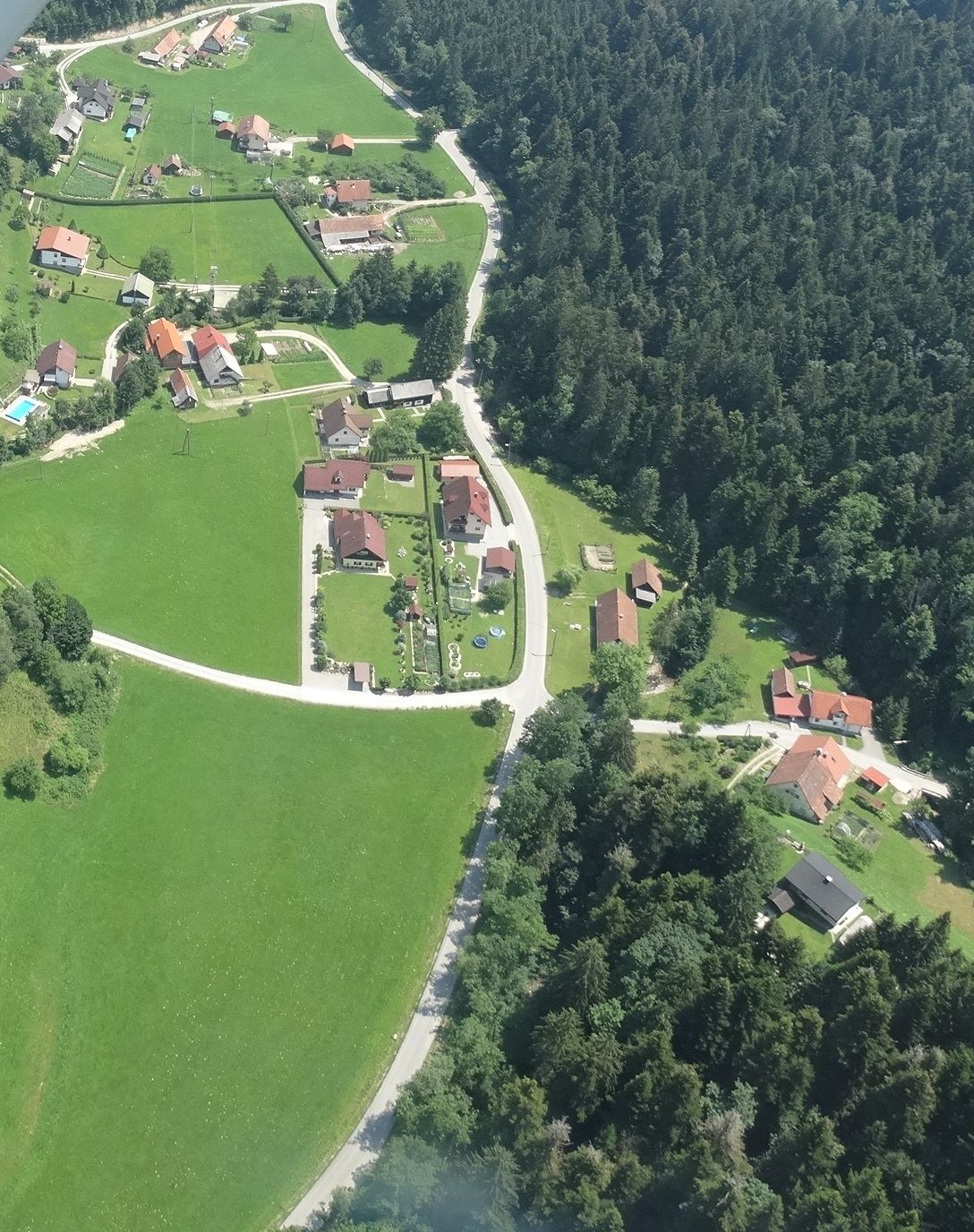 http://shramba.lovrenc.net/maxi/klepet/lovslepnica11.jpg