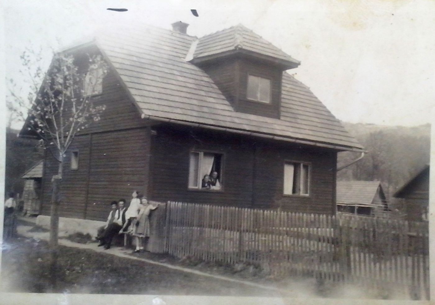 http://shramba.lovrenc.net/maxi/klepet/m3.jpg