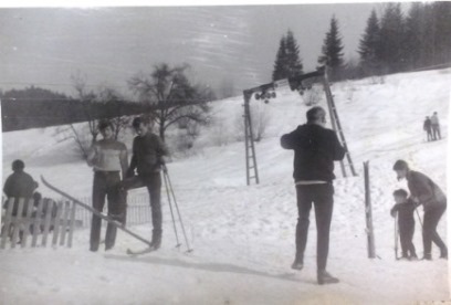 http://shramba.lovrenc.net/maxi/klepet/na-preseku.jpg