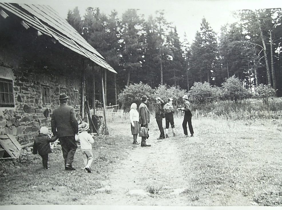http://shramba.lovrenc.net/maxi/klepet/pic9706.jpg