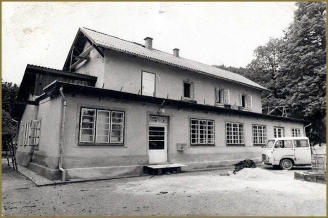 http://shramba.lovrenc.net/maxi/klepet/slika7.jpg