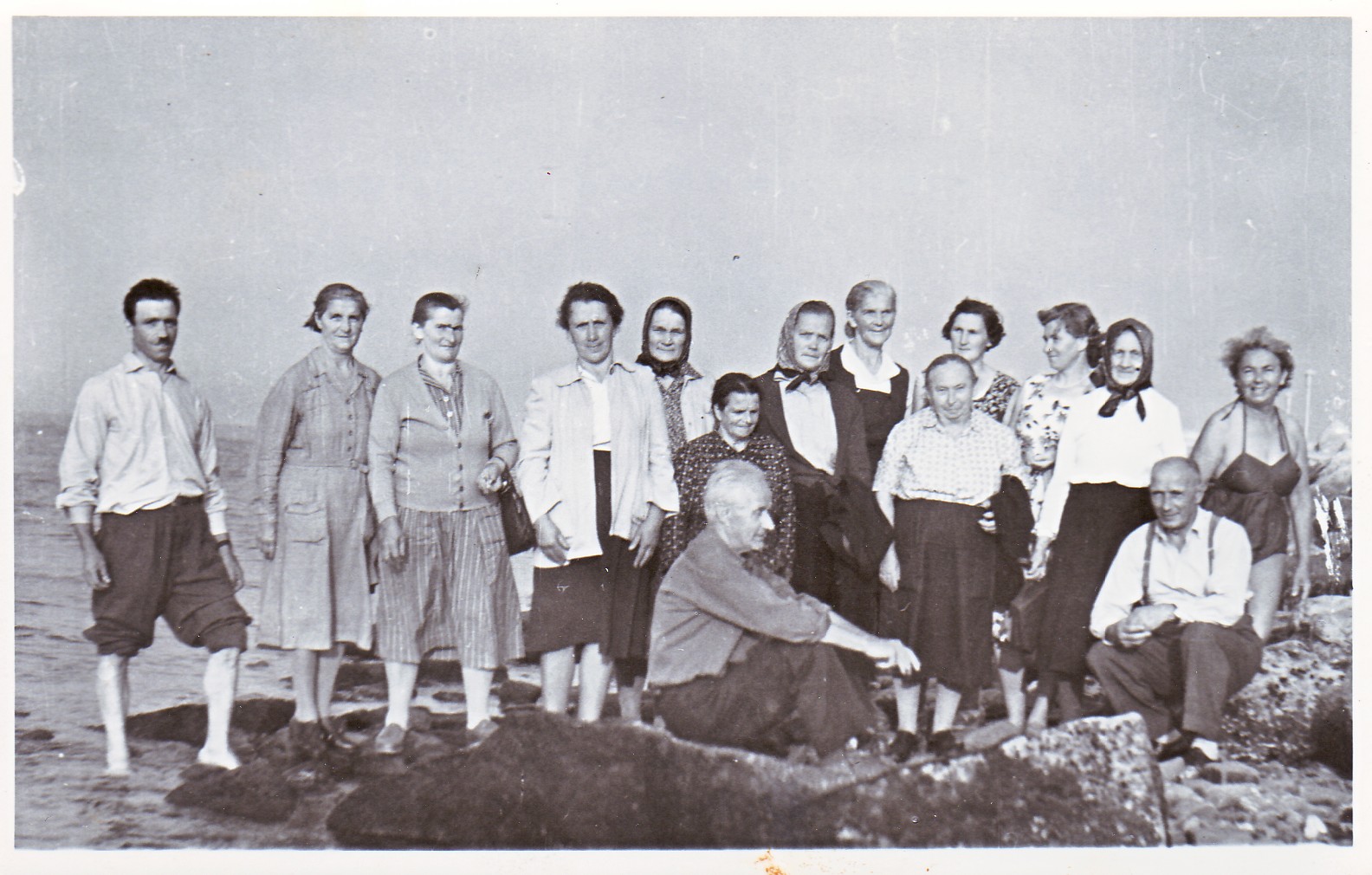 http://shramba.lovrenc.net/maxi/klepet/upokojenci-na-izletu-3-1.jpg