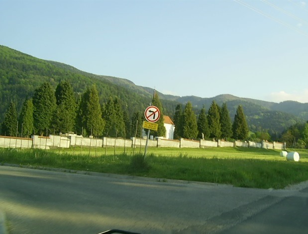 http://shramba.lovrenc.net/maxi/klepet/z52.jpg