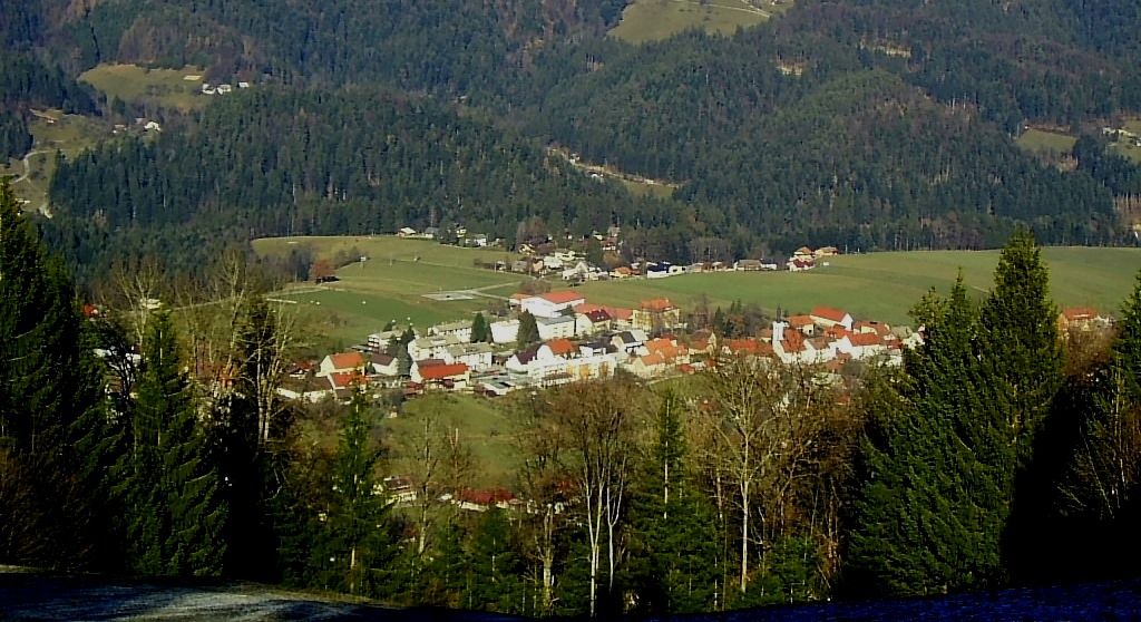 http://shramba.lovrenc.net/maxi/klepet/z81.jpg